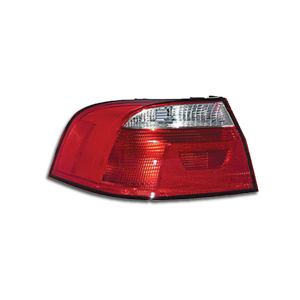 LANTERNA TRASEIRA VOYAGE GVI APÓS 2013 LADO DIREITO BICOLOR RÉ CRISTAL