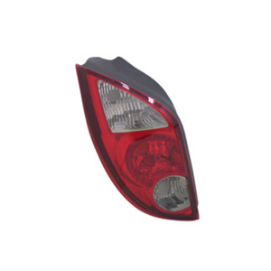 LANTERNA TRASEIRA CELTA APÓS 2006 LADO ESQUERDO FUME