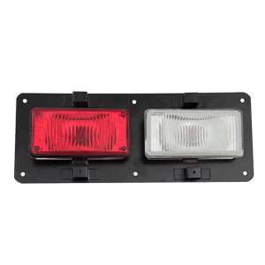 FAROL E LANTERNA TRASEIRA LADO DIREITO CBT